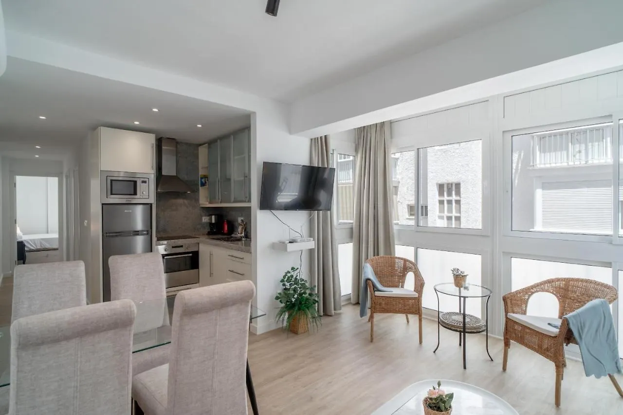 Gaviota Central Living Casasol Nerja 0*,